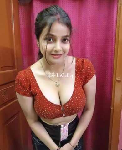 with blonde body type and black eyes this is genuine services pro a twenty two year old call girls - Call Girls in Mehsana