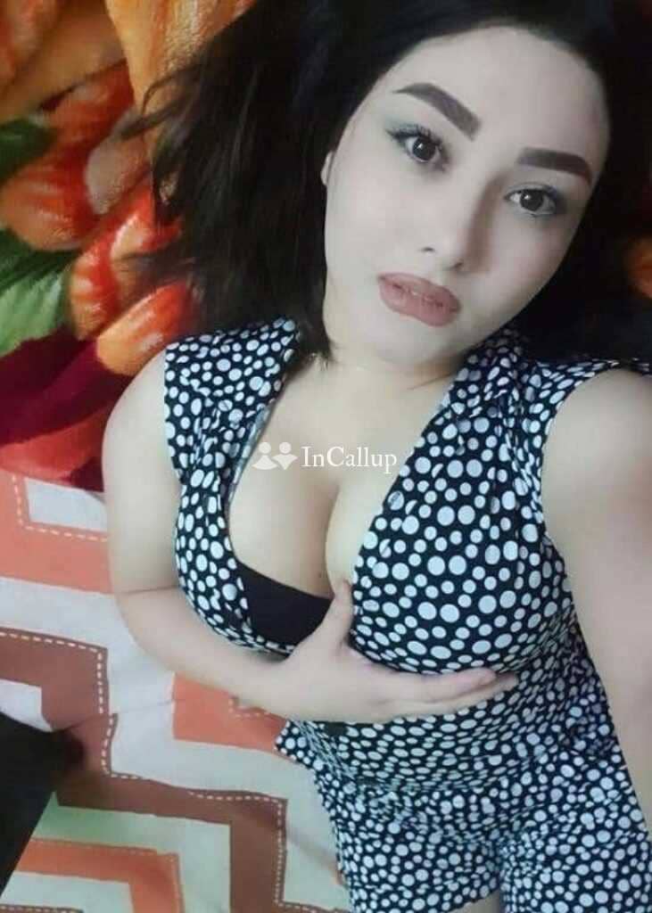 known for being caring playful meet komal a twenty one year old call girls available for both incall and outcall - Call Girls in Mehsana