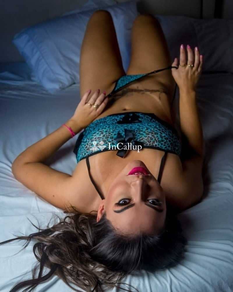 Mayur Vihar Escorts Service 24/7 for Female Escorts in Mayur Vihar - Call Girls in Model Town