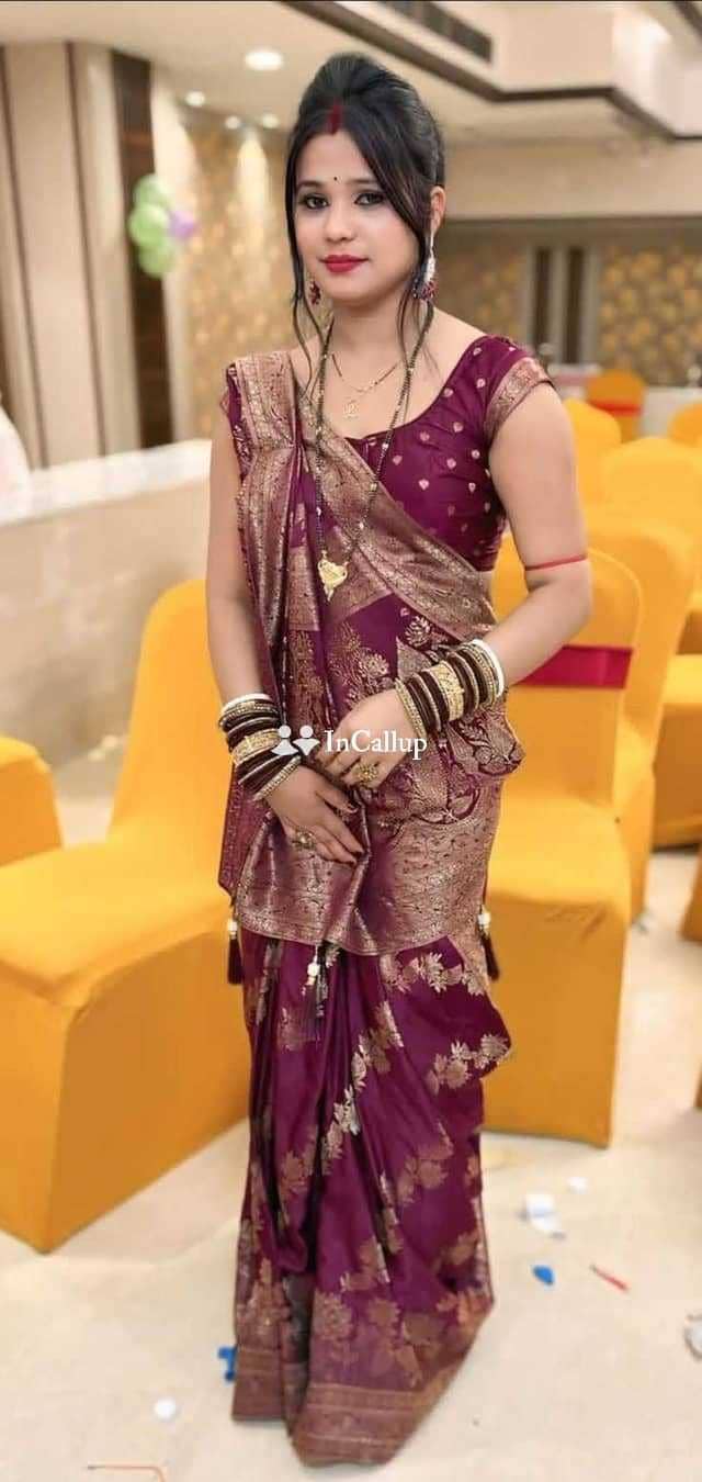 exclusive escort in moga with busty body and blonde eyes available for casual fun - Call Girls in Moga