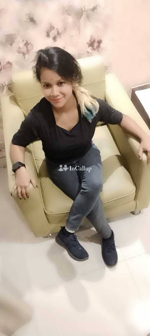 elite escort in moga lusty known for being sexy available for overnight stays sexy black body and black hair - Call Girls in Moga