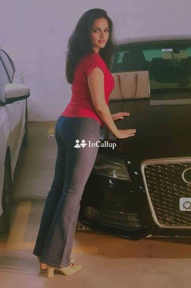 with blonde body type and black eyes known for being confident petite pooja sharma twenty two year old call girls - Call Girls in Moga