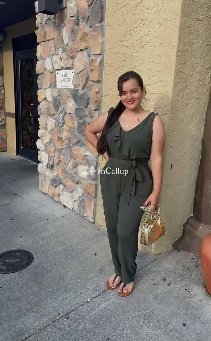 attractive black body and brown eyes available for weekend fun exclusive escort in moradabad known for being flirty - Call Girls in Moradabad