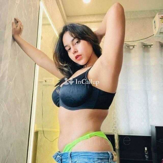 with blonde body type and brown eyes meet only seal pack girl a twenty one year old call girls - Call Girls in Motihari