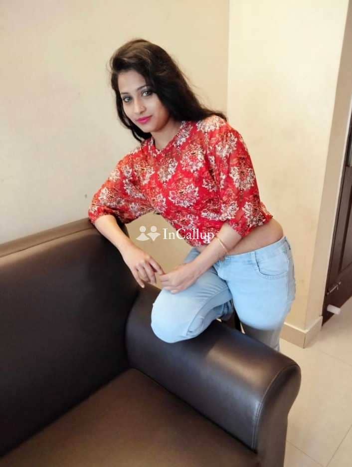 meeting in motihari known for being attractive delightful brunette eyes and hazel hair voluptuous - Call Girls in Motihari