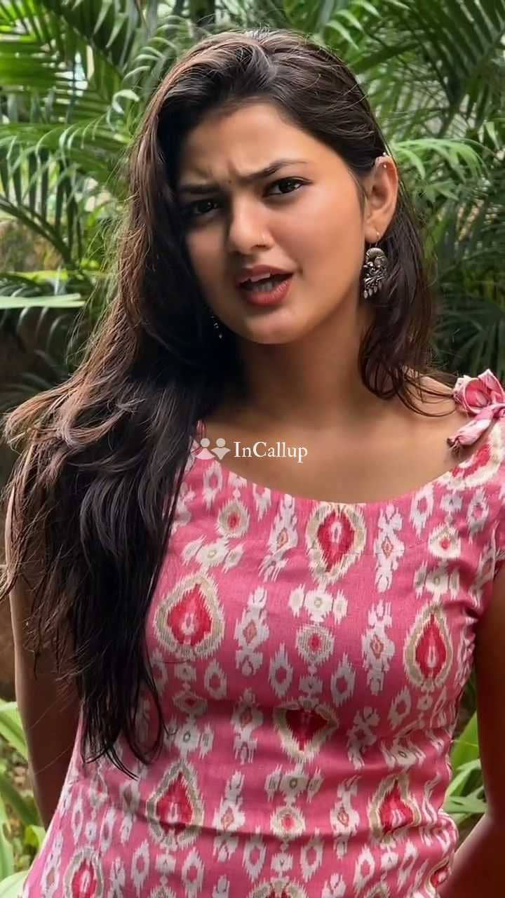 sweet ruhi kumari twenty two years old call girls for your pleasure gorgeous smile and black hair - Call Girls in Motihari