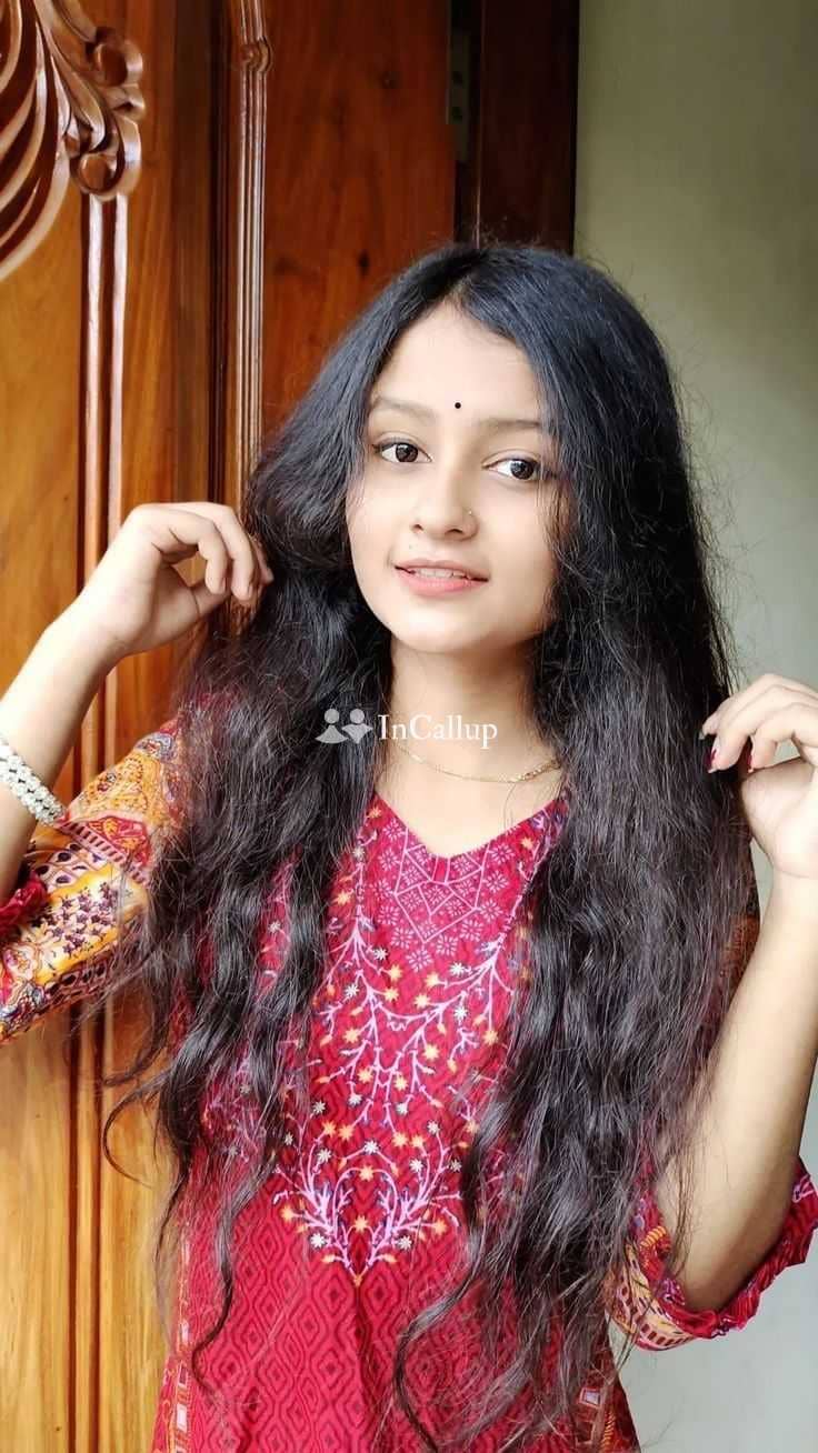 available for outcall known for being polite with black hair and green body type - Call Girls in Mumbai