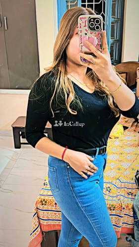 magnetic black eyes and black hair indulge in sakinaka call girls a twenty two year old call girls fantasy - Call Girls in Mumbai