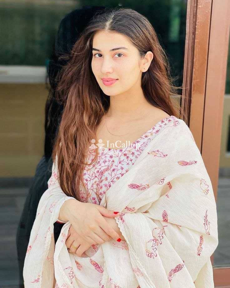 Myself shreya rajkot independent call girl service genuine best hot girl - Call Girls in Mumbai