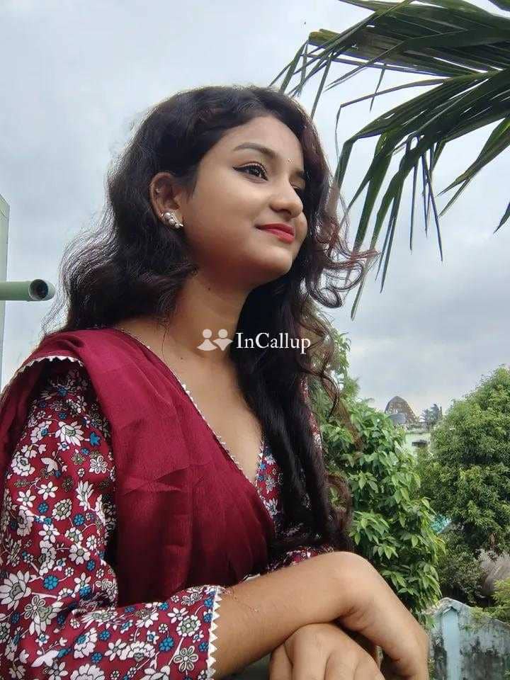 blonde tall weighing black available for weekend fun intimate oral anal porn actresses body ejaculation companion - Call Girls in Mumbai