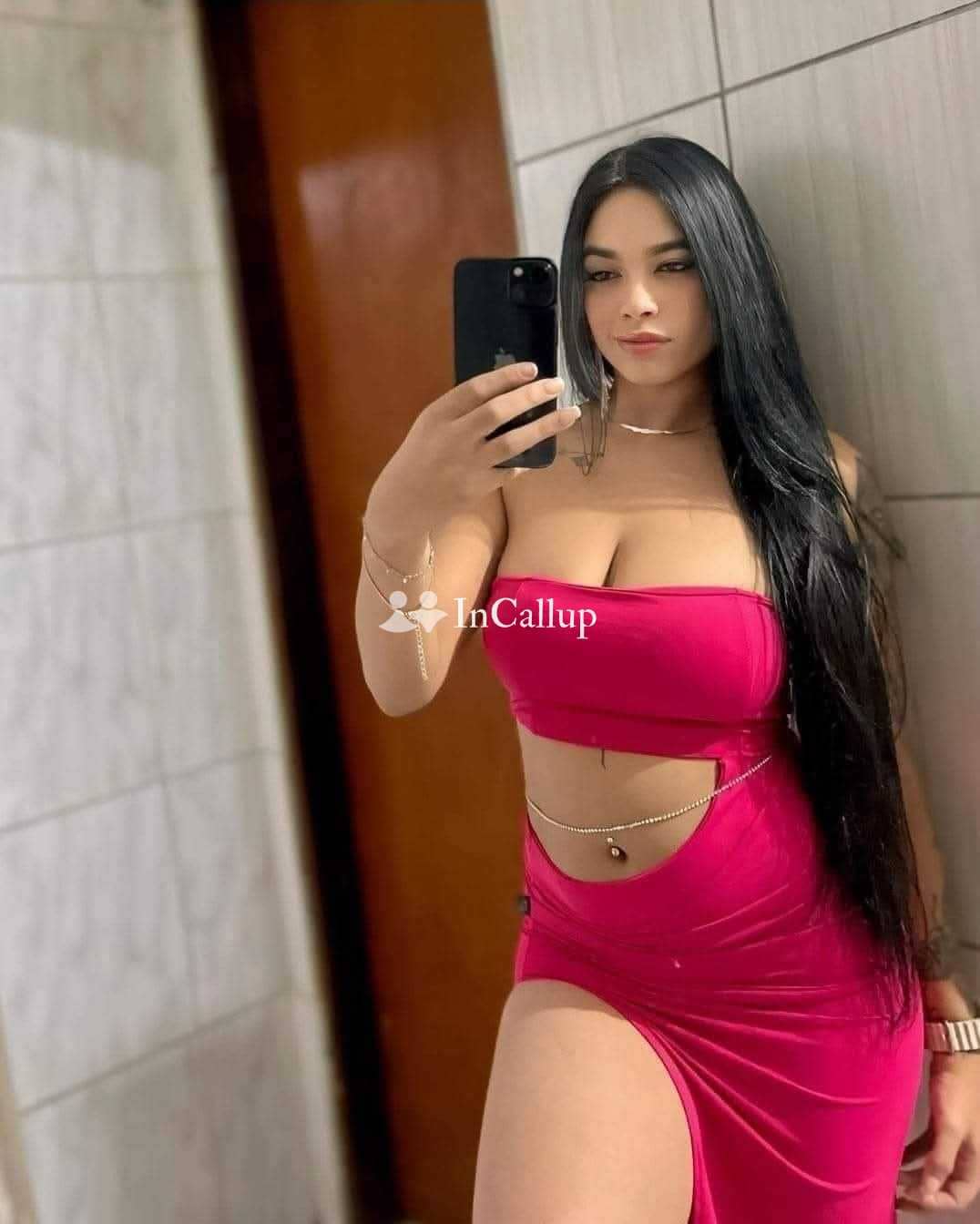 adorable black eyes and black hair trusted escort from mumbai known for being gentle - Call Girls in Mumbai