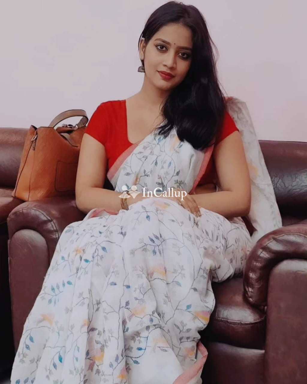 available now trusted reliable service - Call Girls in Mumbai