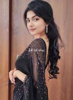 mumbai escorts service 9004722577 Best escorts service call me kanika whatsapp me  jenuine model me| - Call Girls in Mumbai