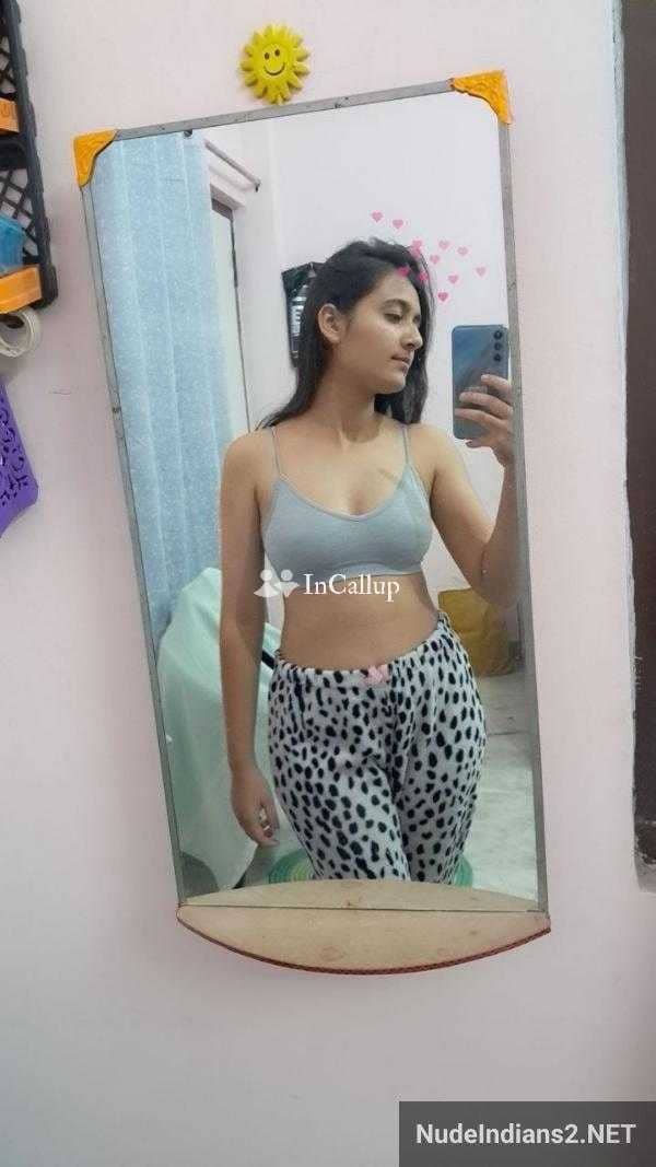 available for available 24x7 i am riya a twenty three year old call girls known for being flirty - Call Girls in Mumbai