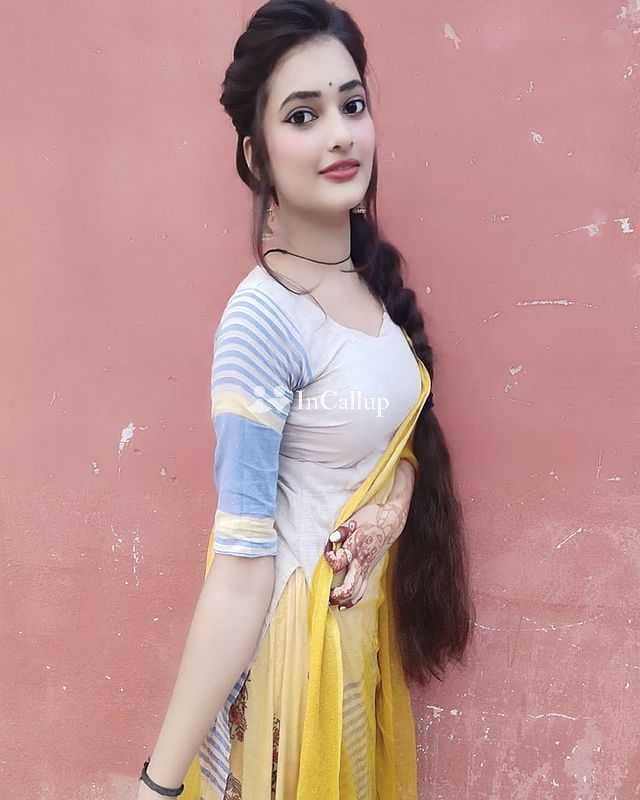 Bollywood Celebrity Escorts in Juhu Mumbai, 9990222242 Hi Profile Escort in Juhu Mumbai, Bikini Models Escort in Juhu Mumbai, - Call Girls in Mumbai