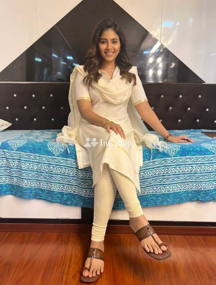 available now trusted reliable service - Call Girls in Mumbai