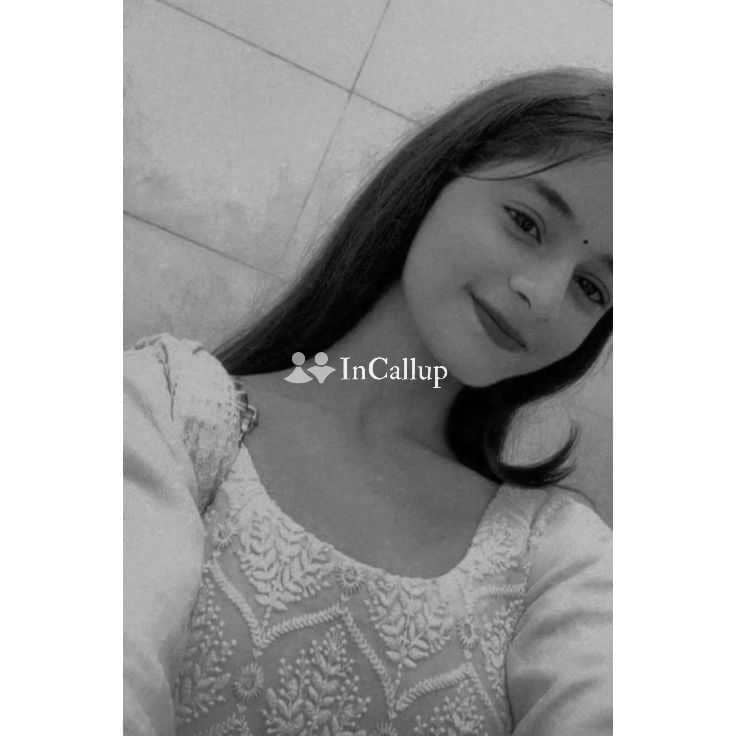 glamorous call girl nineteen years old call girls available now trusted reliable service - Call Girls in Mumbai