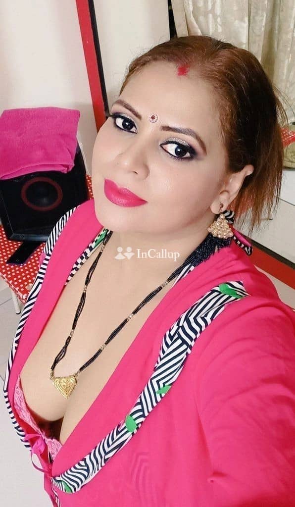 experience unforgettable moments with petite savita in mumbai for exclusive adult services and discreet encounters - Call Girls in Mumbai