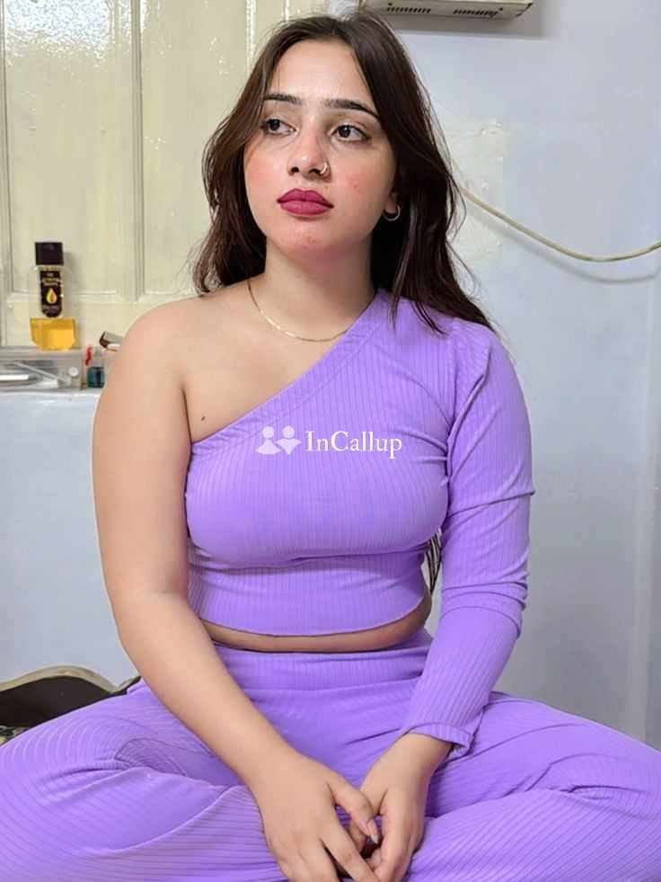 known for being bold spend time with madhu nineteen year old call girls lover available now trusted reliable service - Call Girls in Mussoorie