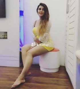 available for available anytime with curvy figure and red eyes available now trusted reliable service - Call Girls in Muzaffarpur