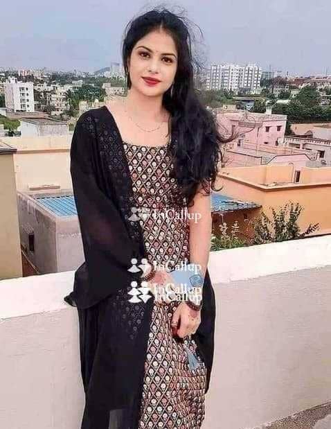 with slim body and blonde hair available for hotel visits known for being amorous magnetic gorgeous escort in nadia - Call Girls in Nadia