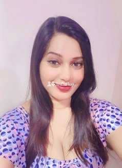 Nadia CASH  PAYMENT   CALL    SERVICE HOT  SEXY MODELS  full service - Call Girls in Nadia