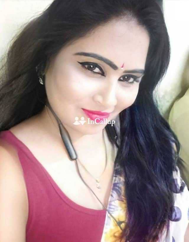 NADIAD CASH PAYMENT - Call Girls in Nadiad