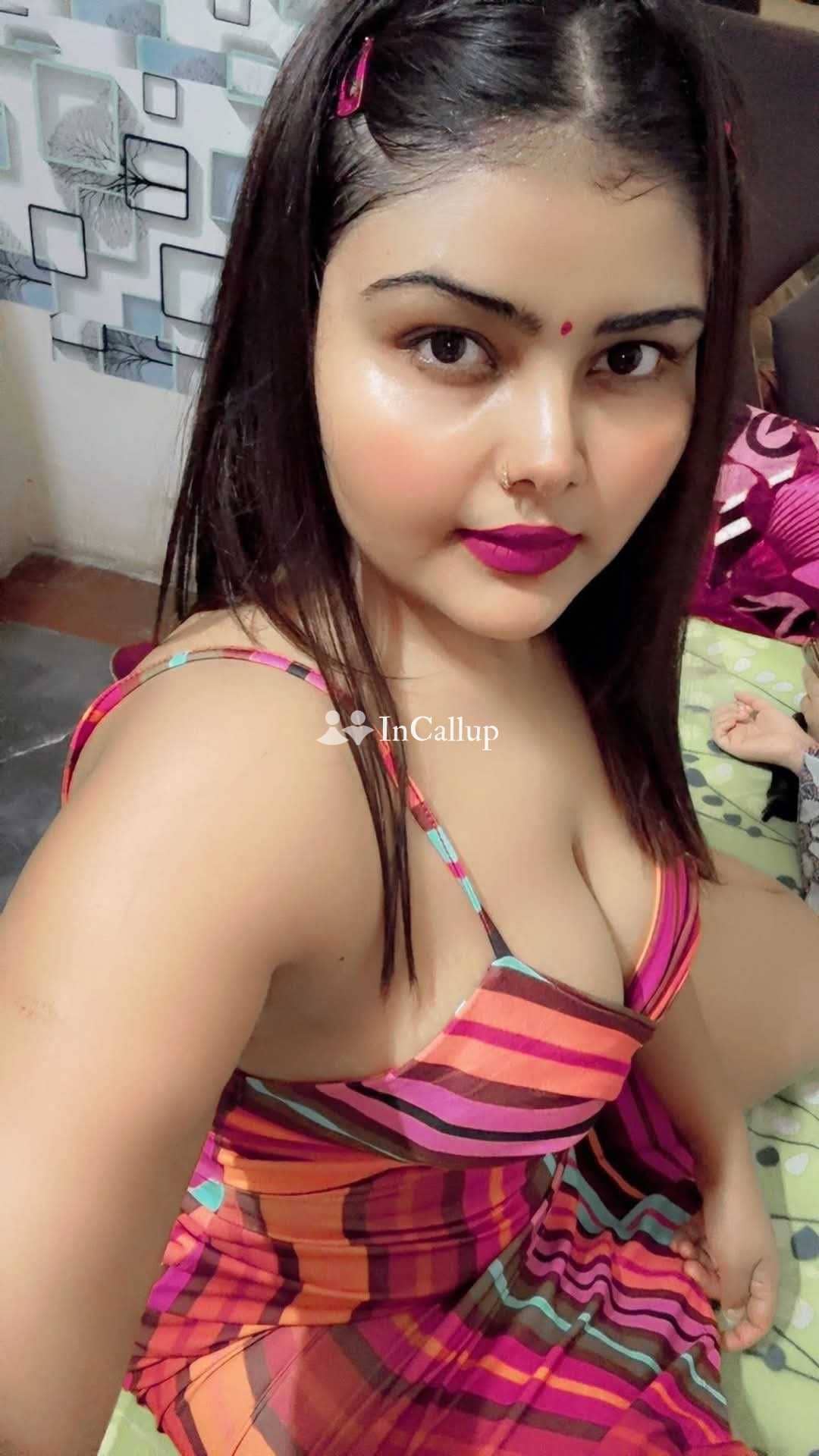 mature oral anal doggy style companion fresh black hair and black eyes available now trusted reliable service - Call Girls in Nagercoil