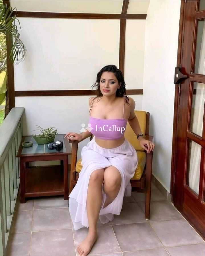 sexy oral anal videocall doggy style 69 position blowjob handjob woman on top escort sensual curves and black hair - Call Girls in Nagpur