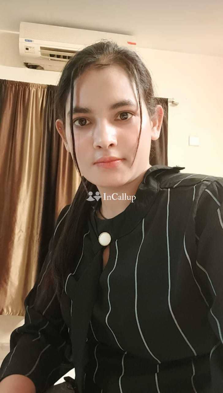 available for hotel visits mature black hair and black eyes available now trusted reliable service - Call Girls in Nagpur