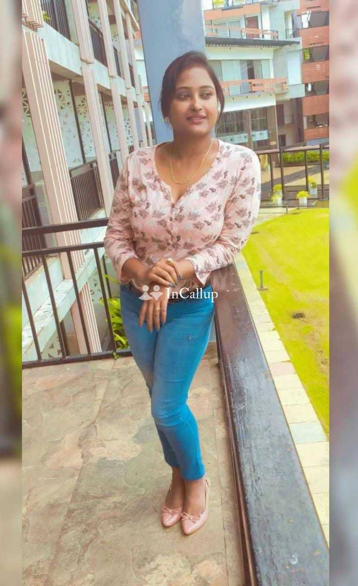 Genuine service best service vip top serviec top class ki madam available service available cash top - Call Girls in Nagpur