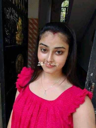model look with black eyes and black hair gorgeous escort in nalgonda available now trusted reliable service - Call Girls in Nalgonda