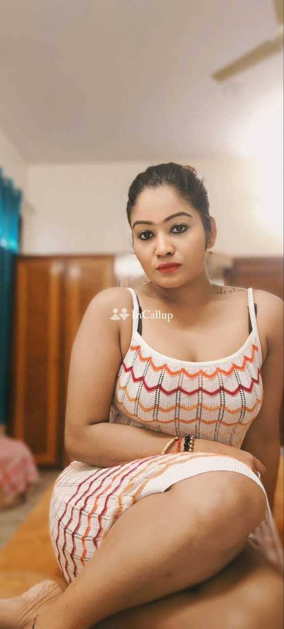 magnetic black eyes and black hair living in nalgonda voluptuous flirty diya twenty seven year old call girls babe - Call Girls in Nalgonda