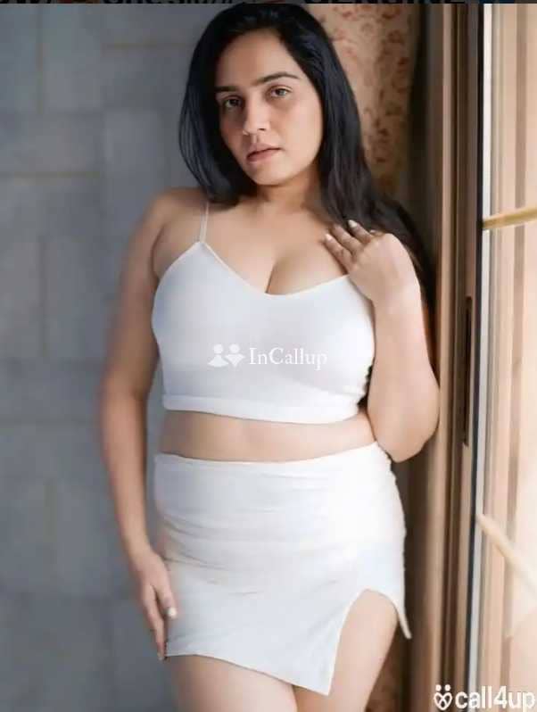 High profile college girl VIP modal top model independent girl available anytime ojghgdg ihguhhh wfc - Call Girls in Nashik
