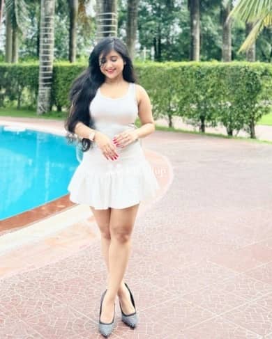 sexy monica twenty one years old call girls available for overnight stays known for being bold voluptuous - Call Girls in Nashik