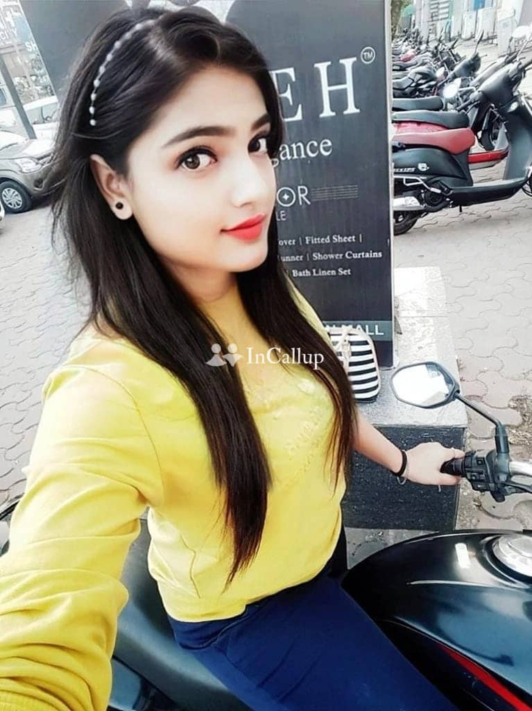 experience ultimate pleasure with juicy pusssy in navi mumbais enchanting embrace  22 curvy and ready to indulge you - Call Girls in Navi Mumbai