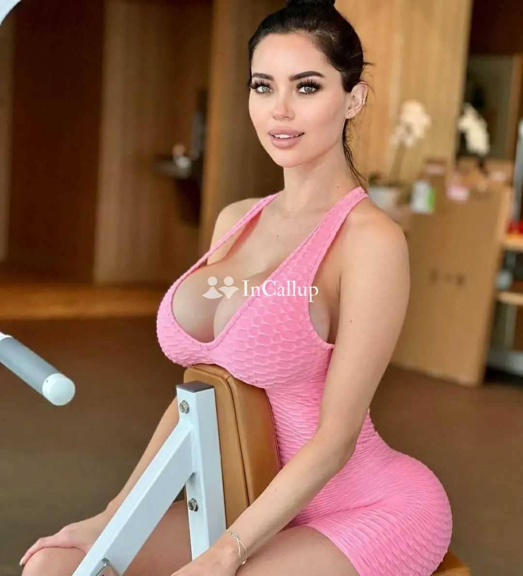 VIP Call Girls In Lajpat Nagar Delhi 8448079011✔️Female Escort Service In Delhi - Call Girls in New Delhi