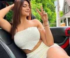Us-84477-79280-Call Girls In Sangam Vihar,Delhi -Sainik Farm Women Seeking Men Delhi - Call Girls in New Delhi
