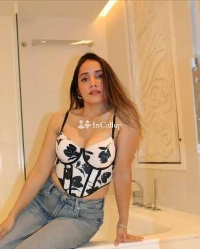 Call Girls in Greater Kailash Delhi 9818470885 Female Escorts Service - Call Girls in New Delhi