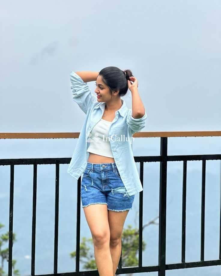 model look with blonde eyes and black hair classy khushi twenty one year old call girls woman - Call Girls in Nicobar