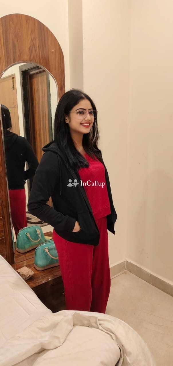 CALL GIRLS IN SECTOR 63 NOIDA 9818099198 WE GUARANTEE 🔝 FULL SATISFACTION INDEPENDENT MODELS 24x7. - Call Girls in Noida