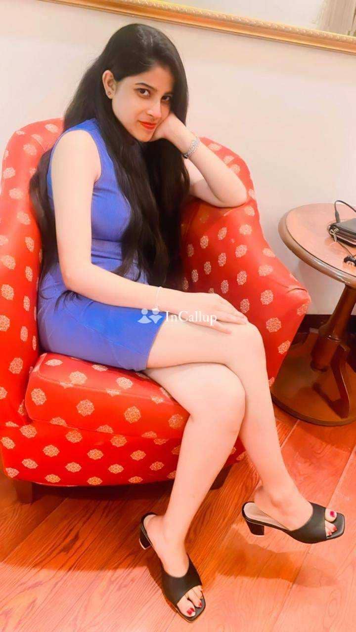 Riya Kumari call girl service 💯❤️💯jnnc - Call Girls in Noida