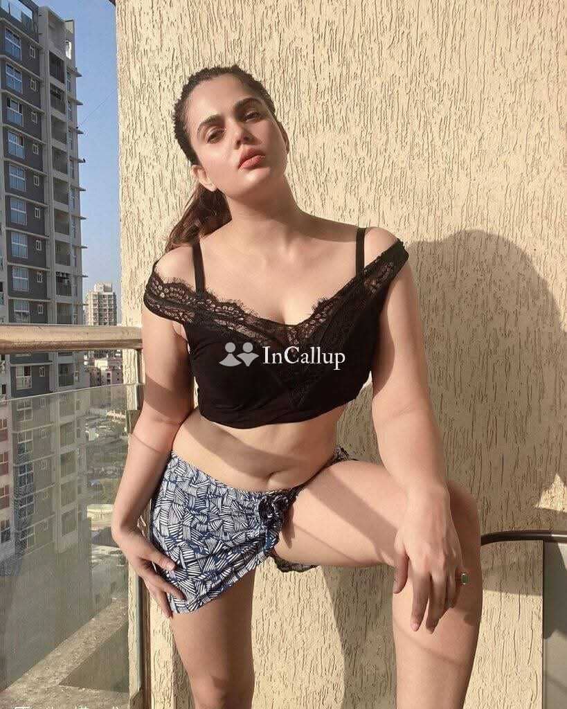 Riya Kumari call girl service 💯❤️💯 full enjoy and unlimited short HDmcaqw fdt - Call Girls in Noida