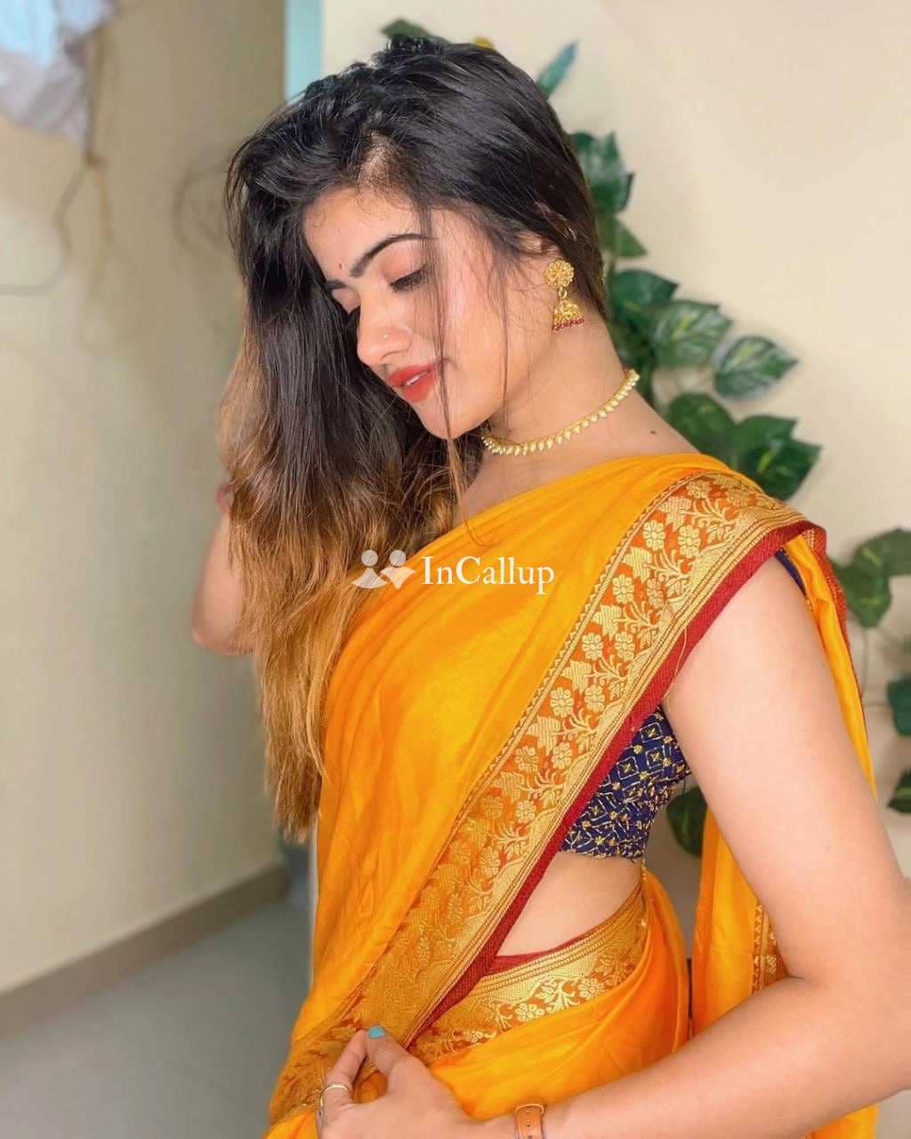 charming black eyes and black hair north goa escort service known for being flirty erotic - Call Girls in North Goa