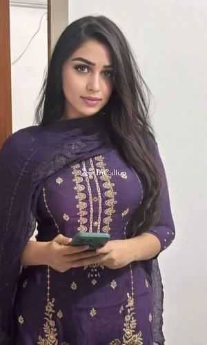 serving clients in palamu known for being charming meet priyanka patel hi a twenty one year old call girls - Call Girls in Palamu