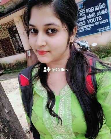 living in panchkula available for business trip service tempting black eyes and brown hair - Call Girls in Panchkula