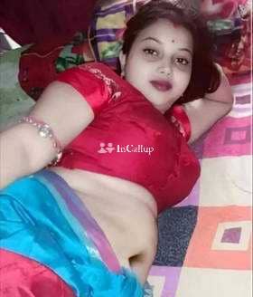 curvy girl in paschim bardhaman known for being wild bold auburn hair and blue eyes petite - Call Girls in Paschim Bardhaman