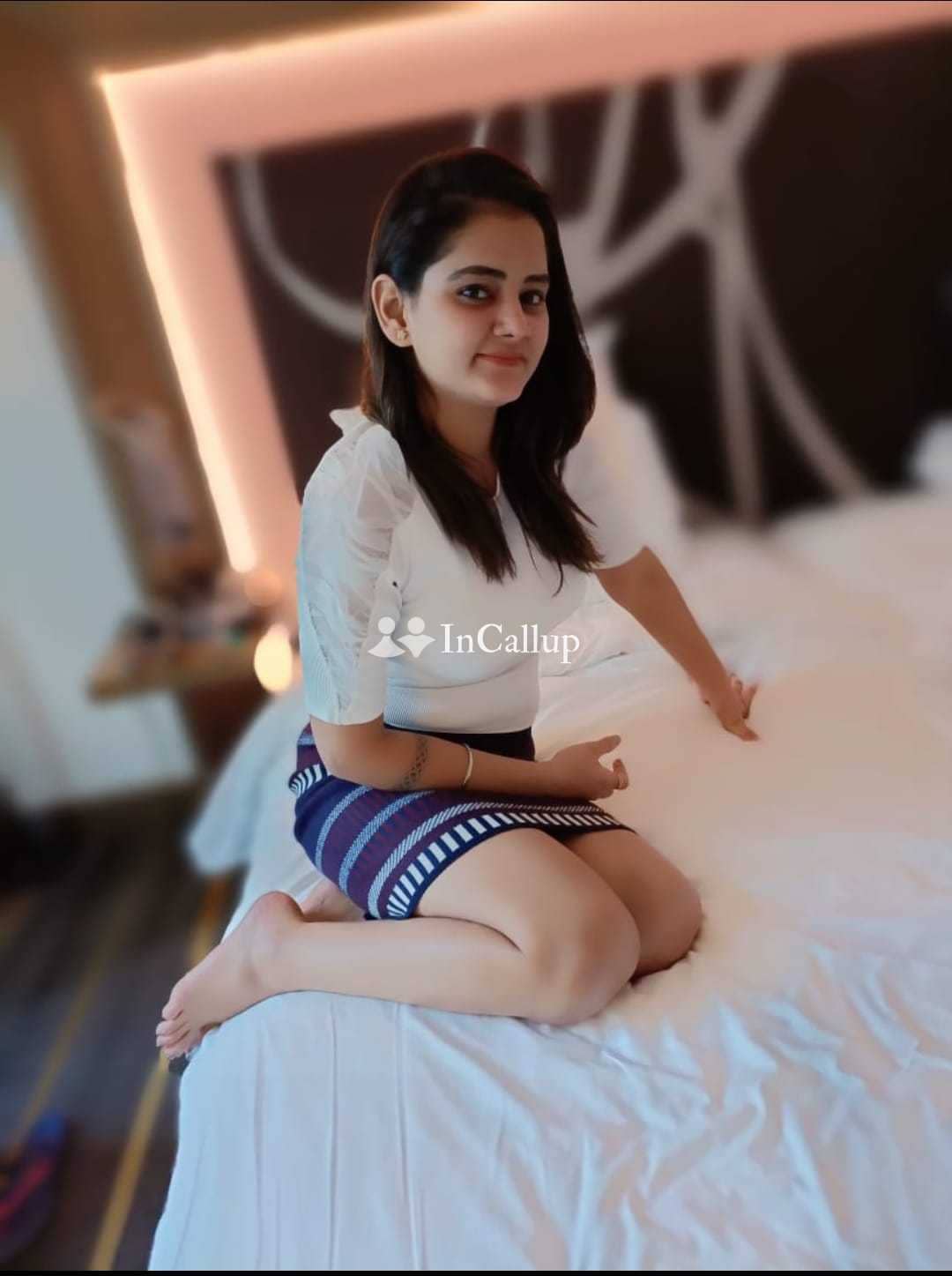 with black body type and black eyes living in patna i am kajal sharma a twenty one year old call girls - Call Girls in Patna