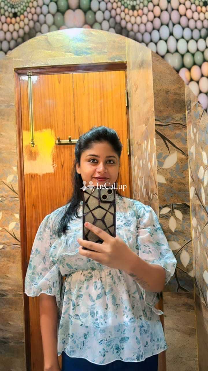 explore your desires with a seductive 19yearold auburnhaired call girl in patna for unforgettable experiences - Call Girls in Patna