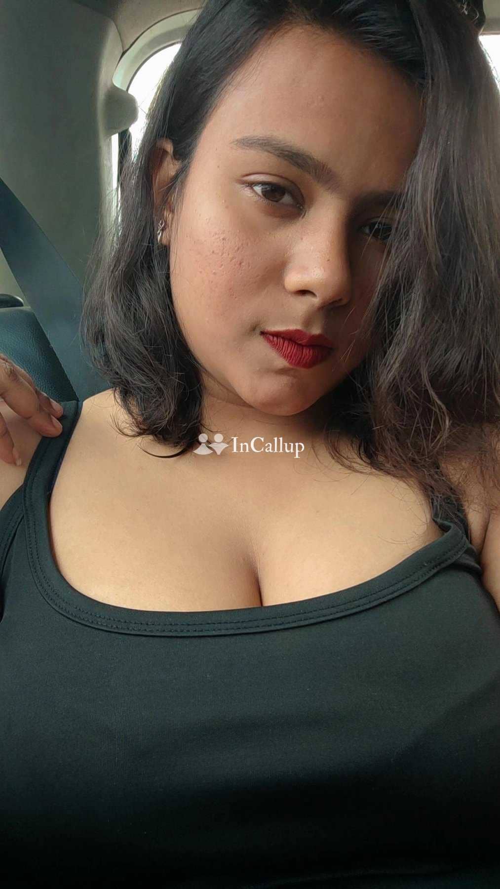 gorgeous smile and red hair hot girl in patna available now trusted reliable service - Call Girls in Patna